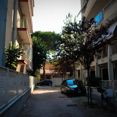 A Tra Centro E Mare Apartmán *